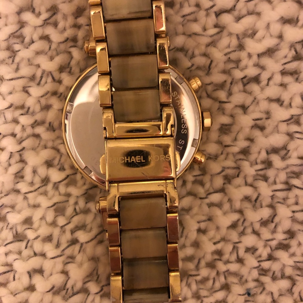 Michael Kor’s Watch- accepting offers - Picture 2 of 4